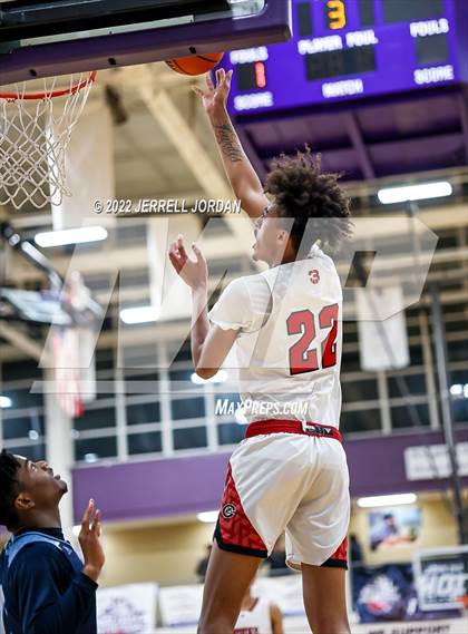 Thumbnail 2 in Centennial vs Millbrook (John Wall Holiday Invitational) photogallery.