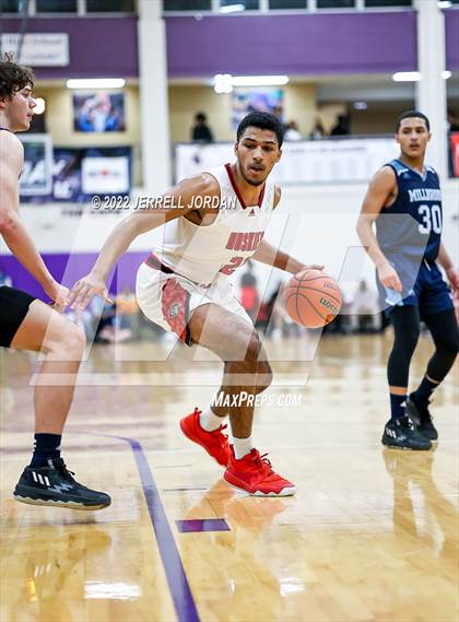 Thumbnail 2 in Centennial vs Millbrook (John Wall Holiday Invitational) photogallery.