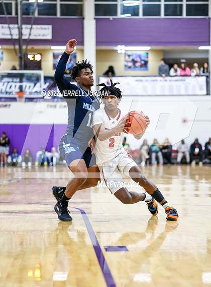 Thumbnail 1 in Centennial vs Millbrook (John Wall Holiday Invitational) photogallery.