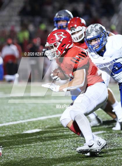 Thumbnail 3 in Utica Eisenhower @ Romeo photogallery.
