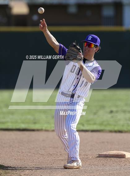 Thumbnail 1 in Arroyo @ Amador Valley photogallery.