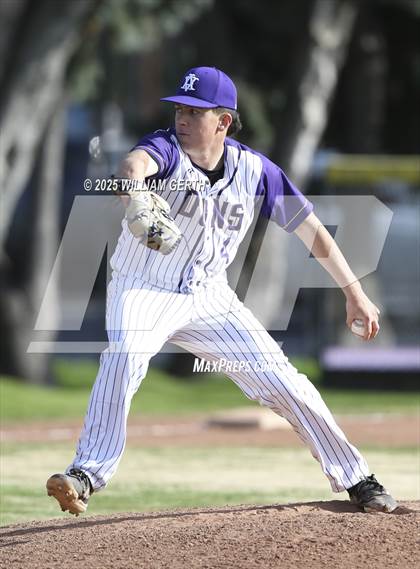 Thumbnail 1 in Arroyo @ Amador Valley photogallery.