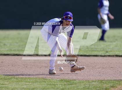 Thumbnail 3 in Arroyo @ Amador Valley photogallery.