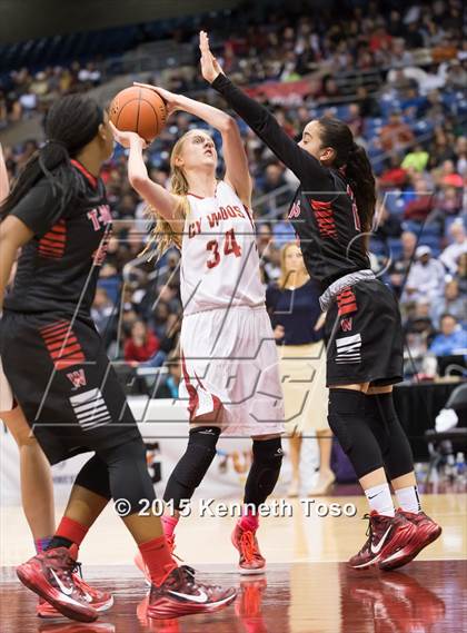 Thumbnail 2 in Cypress Woods vs. Wagner (UIL 6A Semifinal) photogallery.