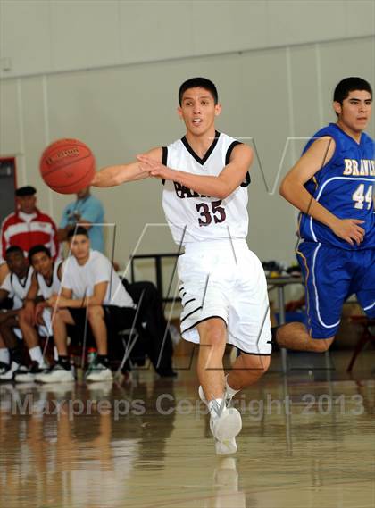 Thumbnail 1 in Brawley vs. Patriot (MaxPreps Holiday Classic) photogallery.
