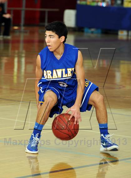 Thumbnail 3 in Brawley vs. Patriot (MaxPreps Holiday Classic) photogallery.