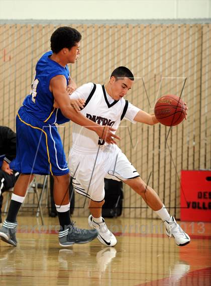 Thumbnail 2 in Brawley vs. Patriot (MaxPreps Holiday Classic) photogallery.