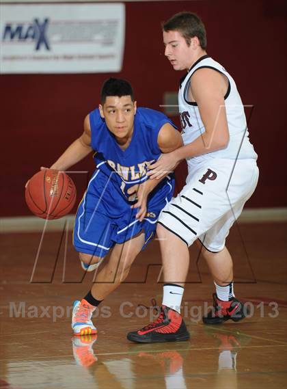 Thumbnail 1 in Brawley vs. Patriot (MaxPreps Holiday Classic) photogallery.