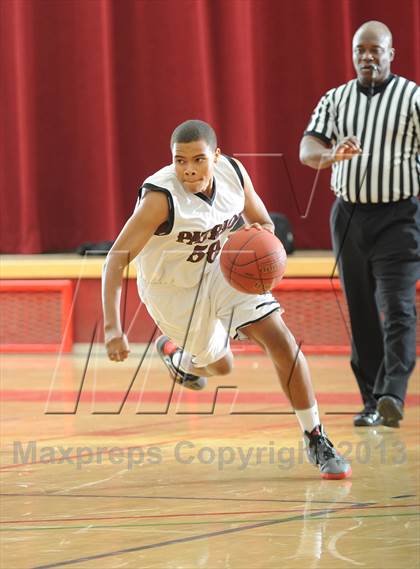 Thumbnail 2 in Brawley vs. Patriot (MaxPreps Holiday Classic) photogallery.