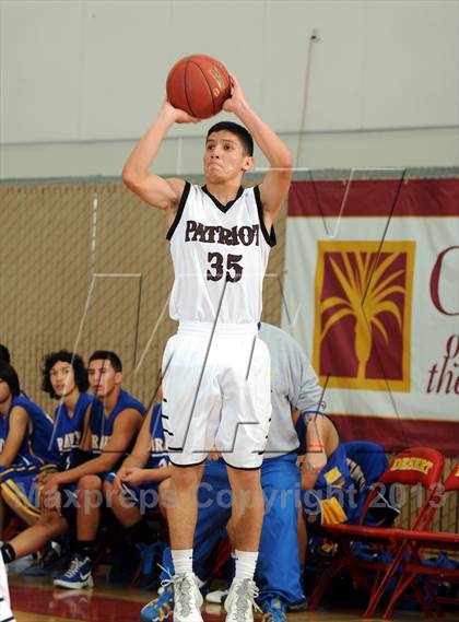 Thumbnail 2 in Brawley vs. Patriot (MaxPreps Holiday Classic) photogallery.