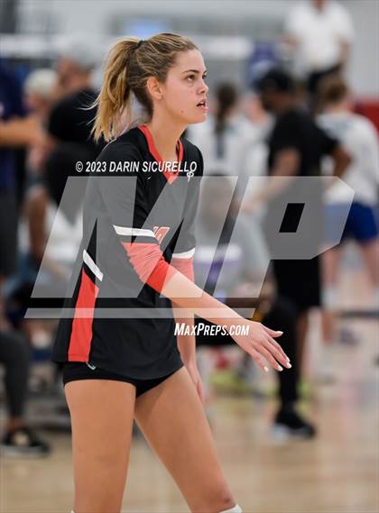 Thumbnail 1 in Lake Highland Prep vs Oak Ridge (Nike Tournament of Champions) photogallery.