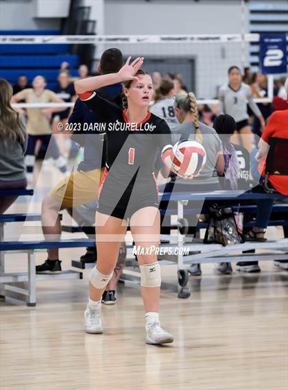 Thumbnail 2 in Lake Highland Prep vs Oak Ridge (Nike Tournament of Champions) photogallery.