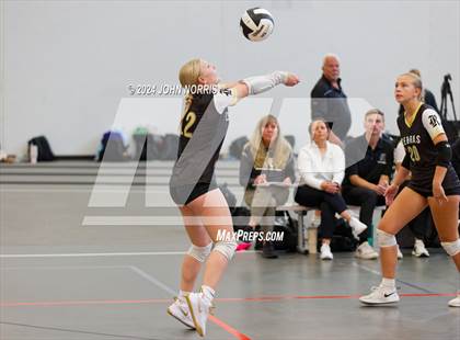 Thumbnail 1 in Rochester vs. Leo (Warsaw Invite) photogallery.