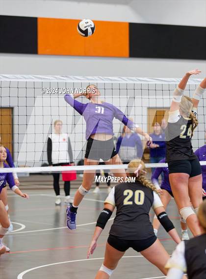 Thumbnail 1 in Rochester vs. Leo (Warsaw Invite) photogallery.