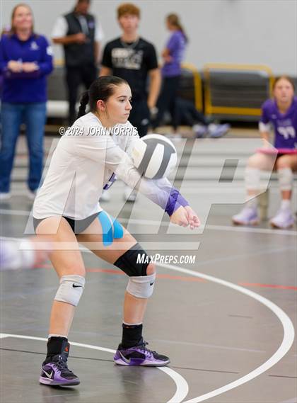 Thumbnail 1 in Rochester vs. Leo (Warsaw Invite) photogallery.