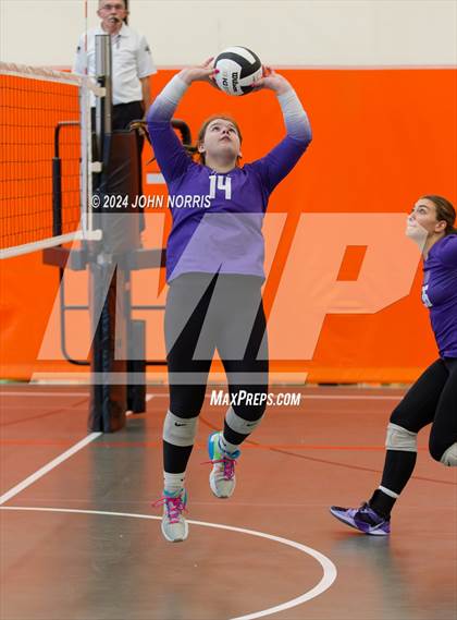 Thumbnail 3 in Rochester vs. Leo (Warsaw Invite) photogallery.
