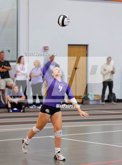 Thumbnail 3 in Rochester vs. Leo (Warsaw Invite) photogallery.