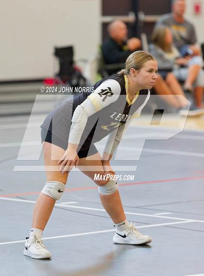 Thumbnail 3 in Rochester vs. Leo (Warsaw Invite) photogallery.