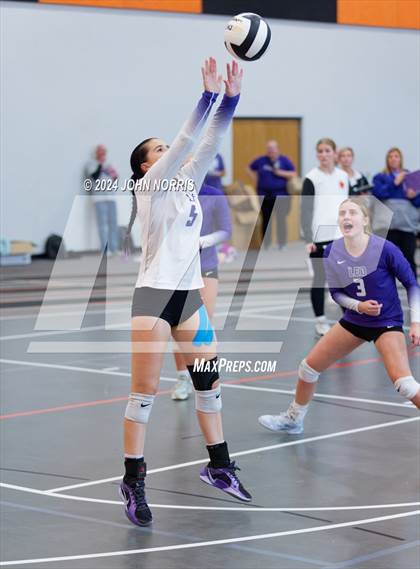 Thumbnail 2 in Rochester vs. Leo (Warsaw Invite) photogallery.