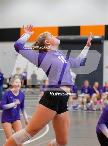 Thumbnail 3 in Rochester vs. Leo (Warsaw Invite) photogallery.