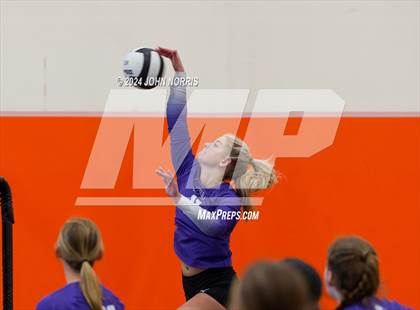 Thumbnail 3 in Rochester vs. Leo (Warsaw Invite) photogallery.