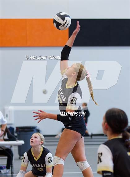 Thumbnail 1 in Rochester vs. Leo (Warsaw Invite) photogallery.