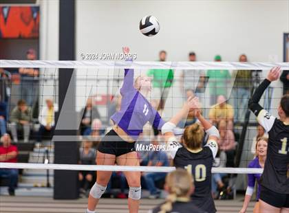 Thumbnail 1 in Rochester vs. Leo (Warsaw Invite) photogallery.