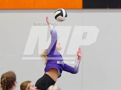 Thumbnail 1 in Rochester vs. Leo (Warsaw Invite) photogallery.