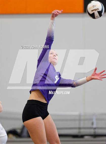 Thumbnail 3 in Rochester vs. Leo (Warsaw Invite) photogallery.