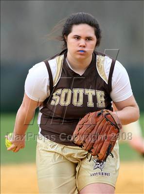 Thumbnail 2 in Mt. Vernon @ Clarkstown South photogallery.