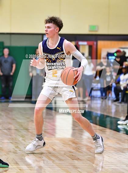Thumbnail 3 in Minnesota Prep Academy vs Dream City Christian (The Grind Sessions) photogallery.