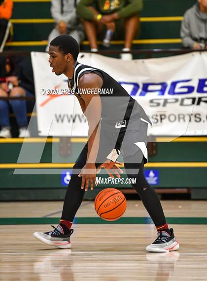Thumbnail 3 in Minnesota Prep Academy vs Dream City Christian (The Grind Sessions) photogallery.