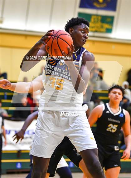 Thumbnail 3 in Minnesota Prep Academy vs Dream City Christian (The Grind Sessions) photogallery.