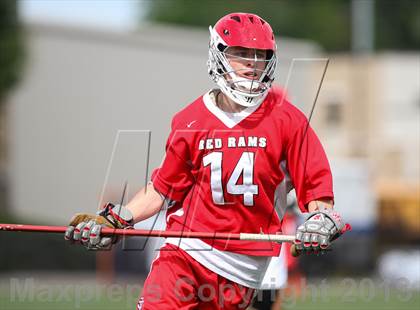 Thumbnail 2 in Jamesville-DeWitt vs. Hamburg (NYSPHSAA Class B Semifinal) photogallery.