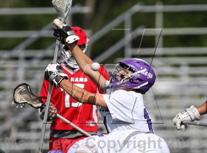 Thumbnail 1 in Jamesville-DeWitt vs. Hamburg (NYSPHSAA Class B Semifinal) photogallery.