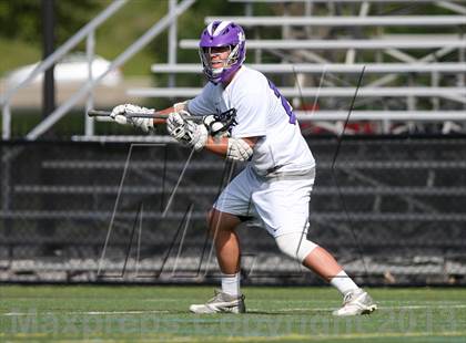 Thumbnail 1 in Jamesville-DeWitt vs. Hamburg (NYSPHSAA Class B Semifinal) photogallery.