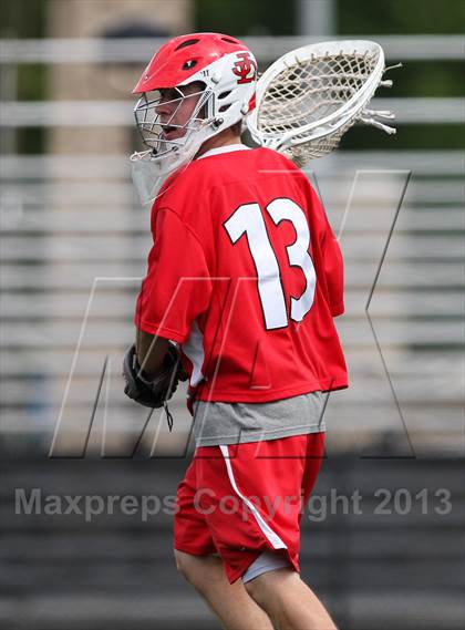Thumbnail 1 in Jamesville-DeWitt vs. Hamburg (NYSPHSAA Class B Semifinal) photogallery.