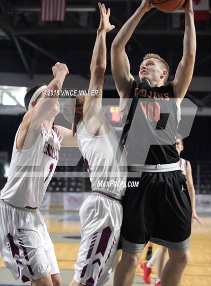 Thumbnail 2 in Enumclaw vs. Post Falls photogallery.