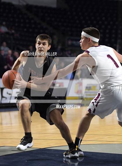 Thumbnail 2 in Enumclaw vs. Post Falls photogallery.