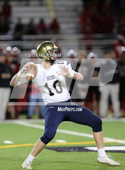 Thumbnail 3 in Elk Grove @ Antelope (CIF SJS D2 Round 1 Playoff) photogallery.
