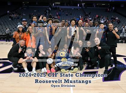Thumbnail 1 in Roosevelt (CIF State Open Div. Awards) photogallery.