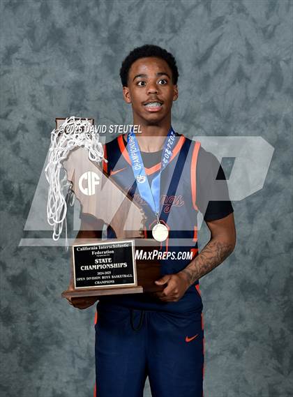 Thumbnail 1 in Roosevelt (CIF State Open Div. Awards) photogallery.