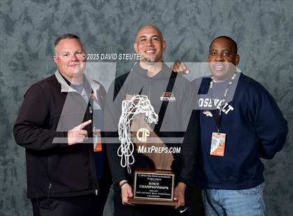 Thumbnail 2 in Roosevelt (CIF State Open Div. Awards) photogallery.