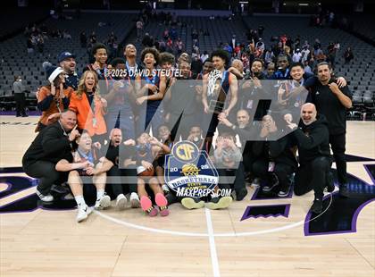 Thumbnail 1 in Roosevelt (CIF State Open Div. Awards) photogallery.