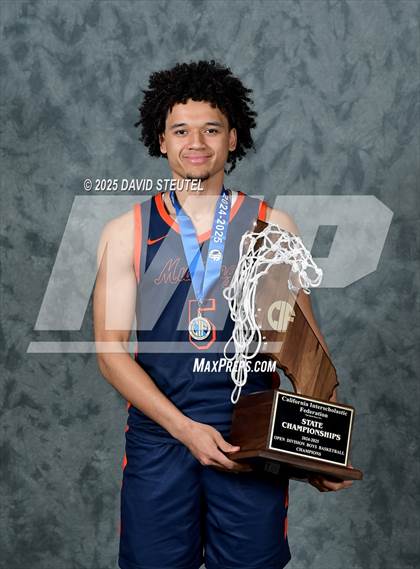 Thumbnail 1 in Roosevelt (CIF State Open Div. Awards) photogallery.
