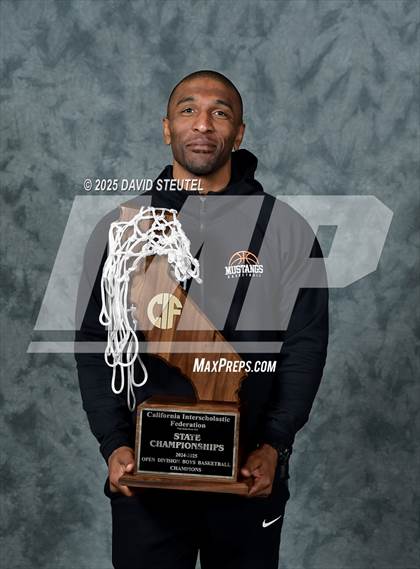 Thumbnail 2 in Roosevelt (CIF State Open Div. Awards) photogallery.
