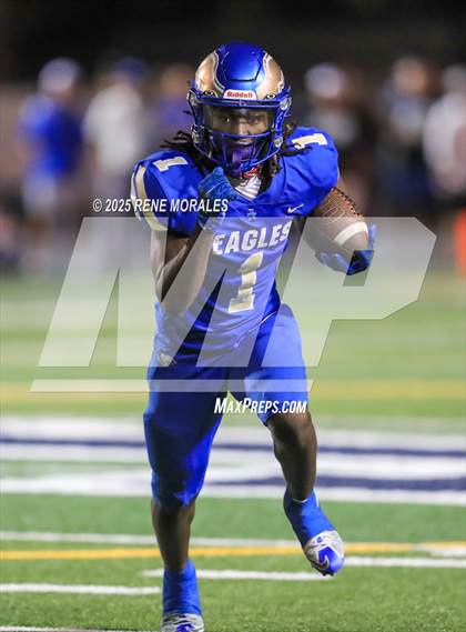 Thumbnail 3 in Mission Viejo @ Santa Margarita (MaxPreps Game of the Week) photogallery.