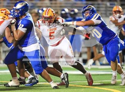 Thumbnail 2 in Mission Viejo @ Santa Margarita (MaxPreps Game of the Week) photogallery.