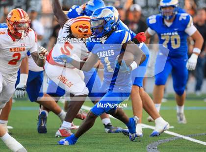 Thumbnail 2 in Mission Viejo @ Santa Margarita (MaxPreps Game of the Week) photogallery.