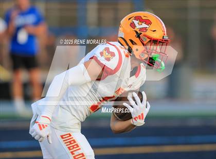 Thumbnail 1 in Mission Viejo @ Santa Margarita (MaxPreps Game of the Week) photogallery.